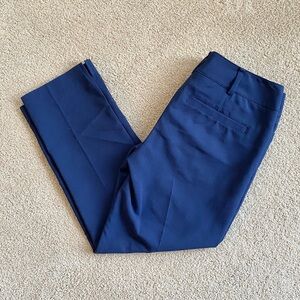 New York and Company Navy Blue Cropped Pants